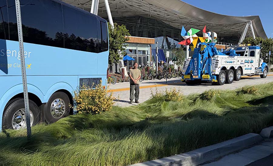 Emergency road service of a large bus.